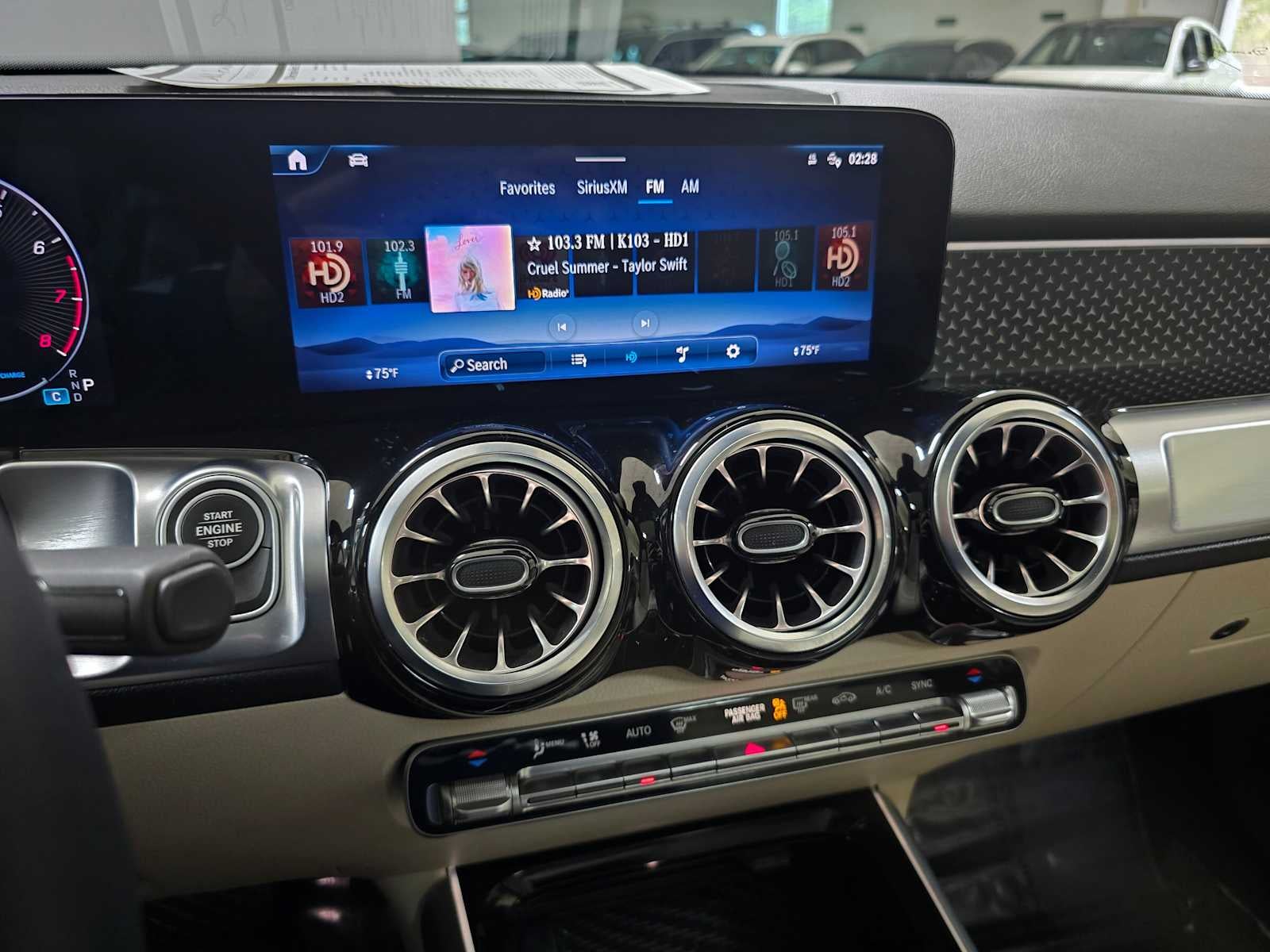 2024 Mercedes-Benz GLB GLB 250