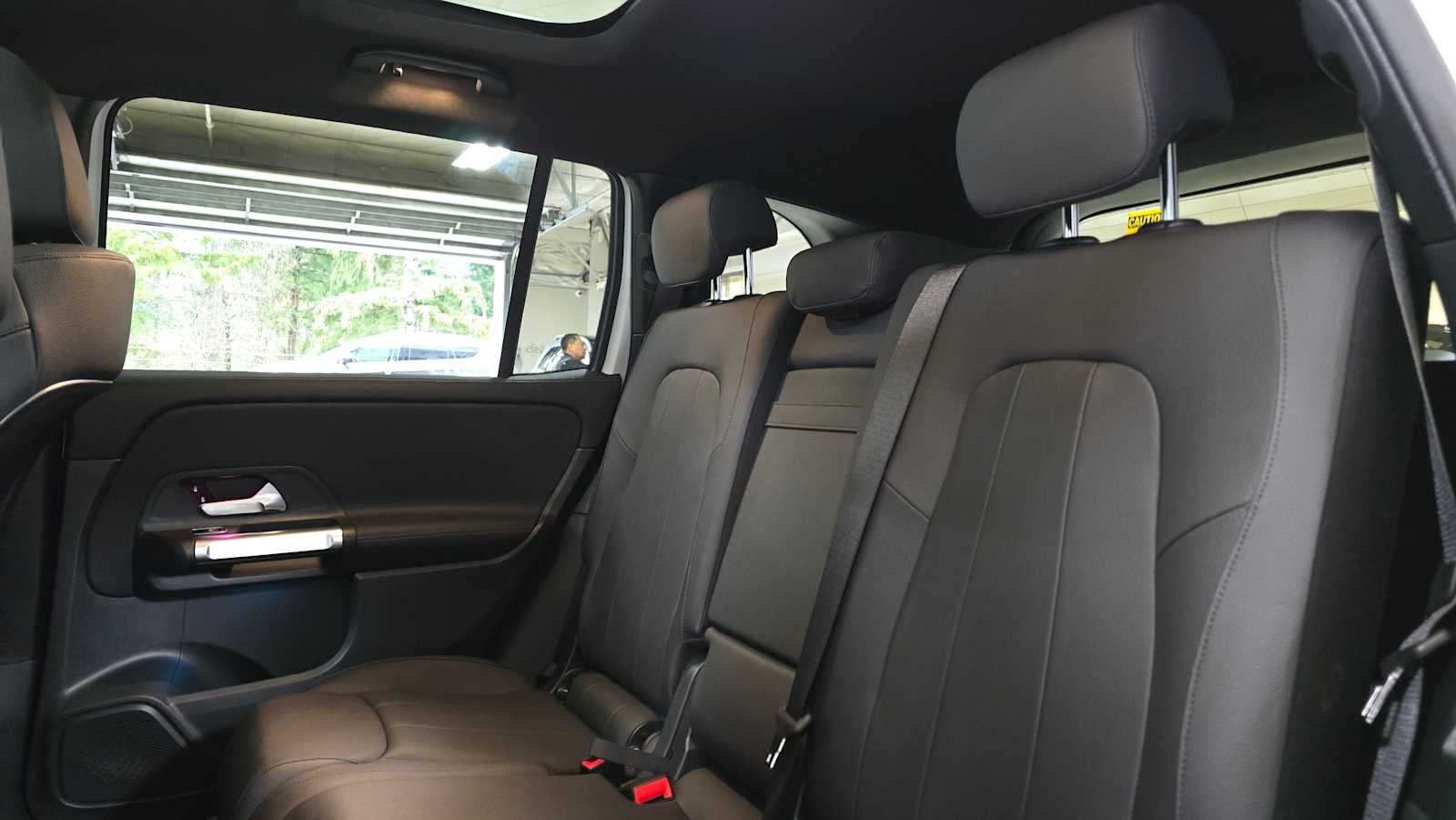 2025 Mercedes-Benz GLB 250 4MATIC® SUV