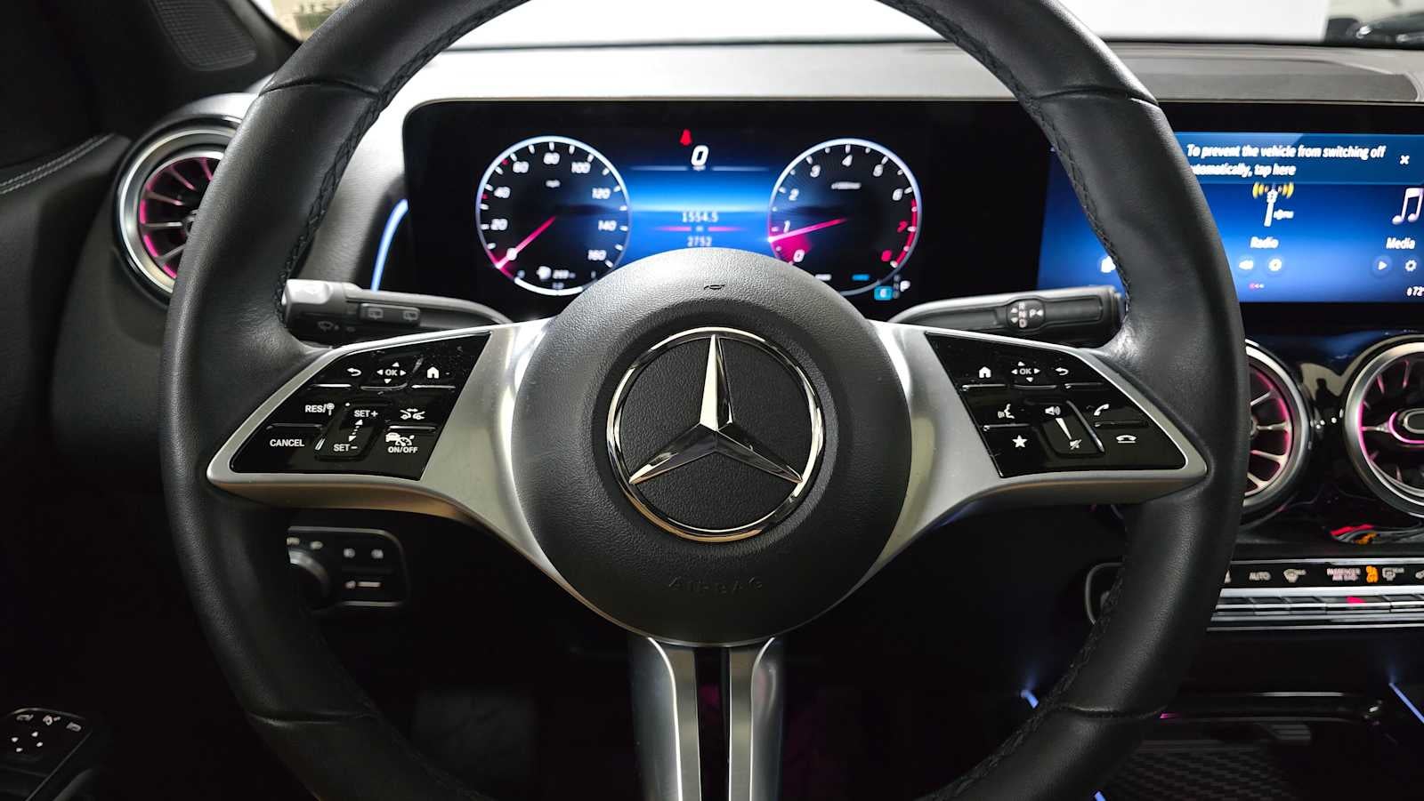 2025 Mercedes-Benz GLB 250 4MATIC® SUV