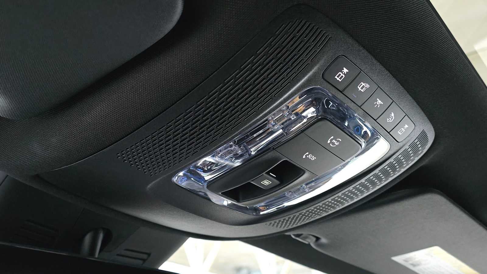 2025 Mercedes-Benz GLB 250 4MATIC® SUV