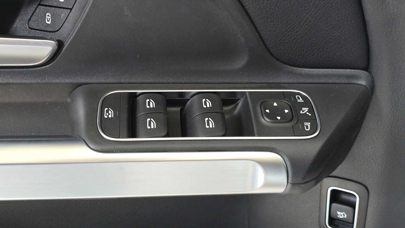 2026 Mercedes-Benz GLB 250 GLB 250