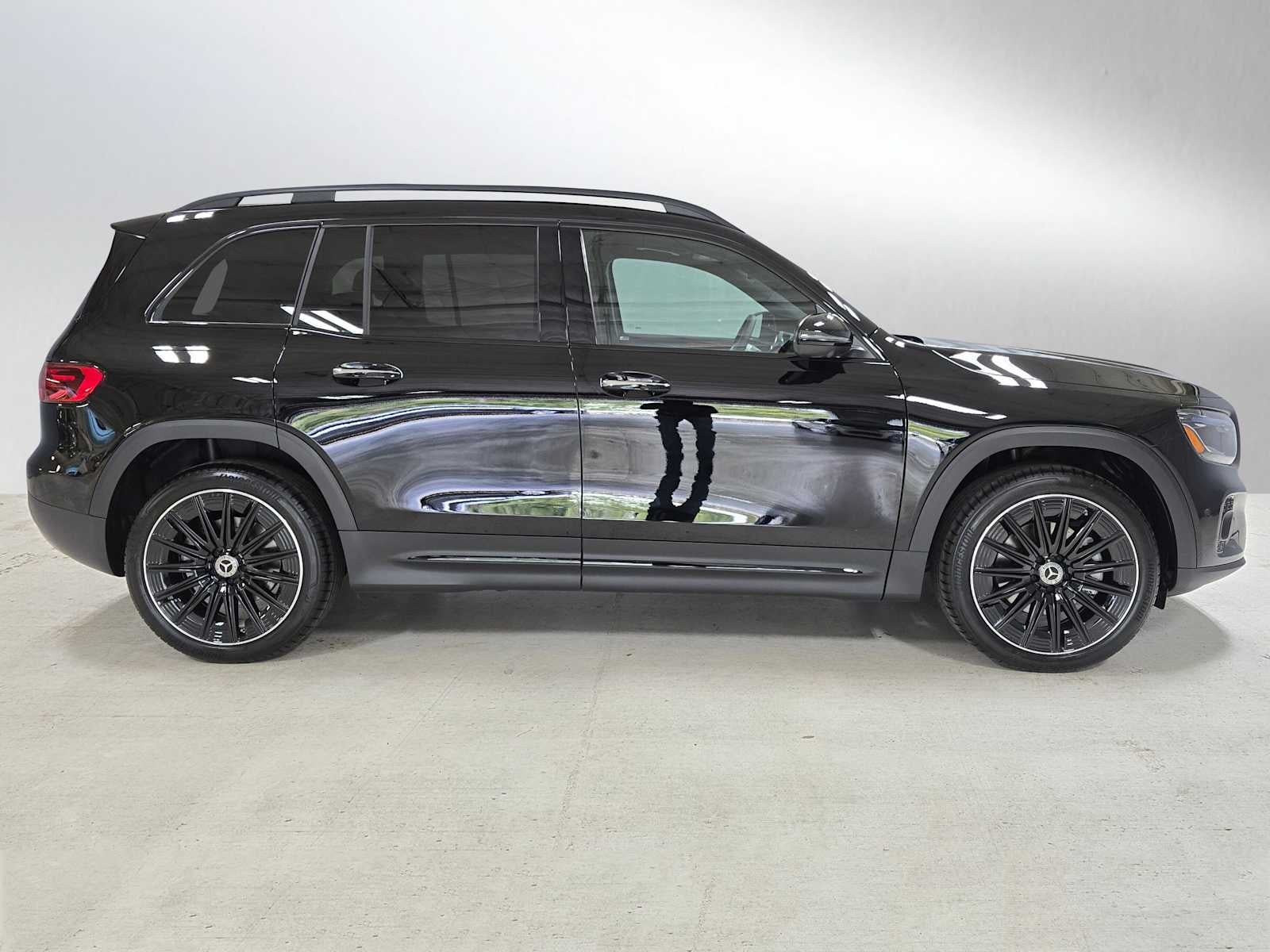 2026 Mercedes-Benz GLB 250 4MATIC® SUV