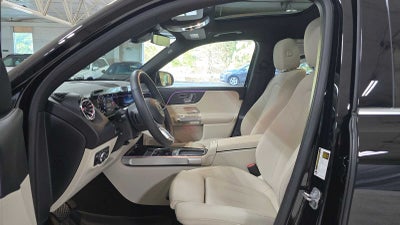 2025 Mercedes-Benz GLB 250 4MATIC® SUV