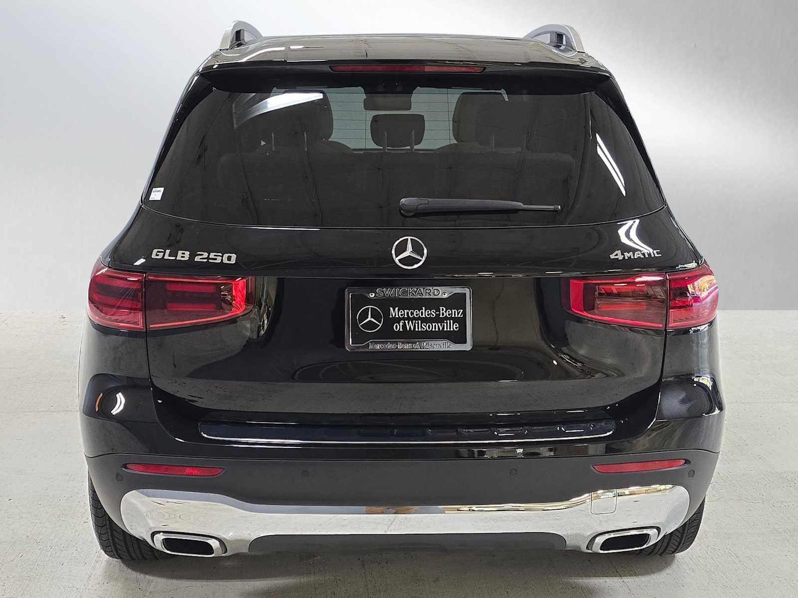 2025 Mercedes-Benz GLB 250 4MATIC® SUV