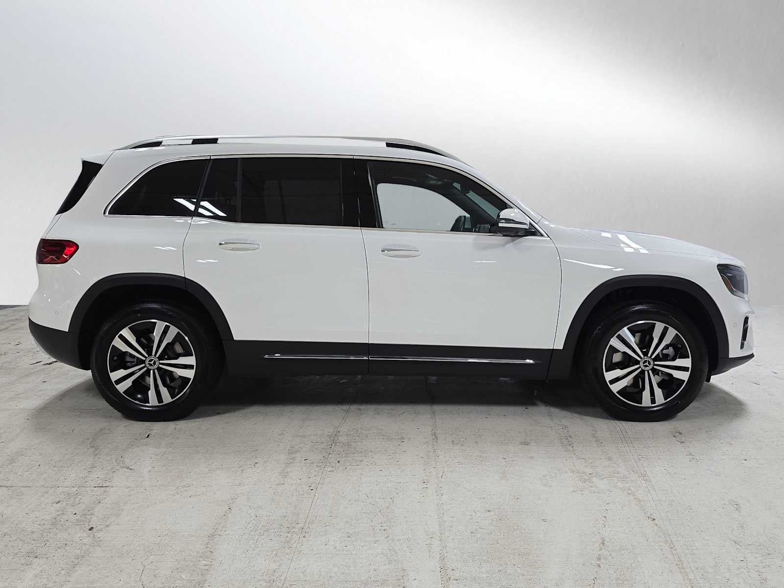 2026 Mercedes-Benz GLB 250 4MATIC® SUV