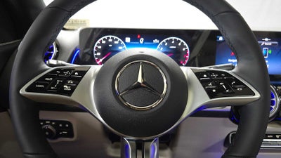 2026 Mercedes-Benz GLB 250 4MATIC® SUV