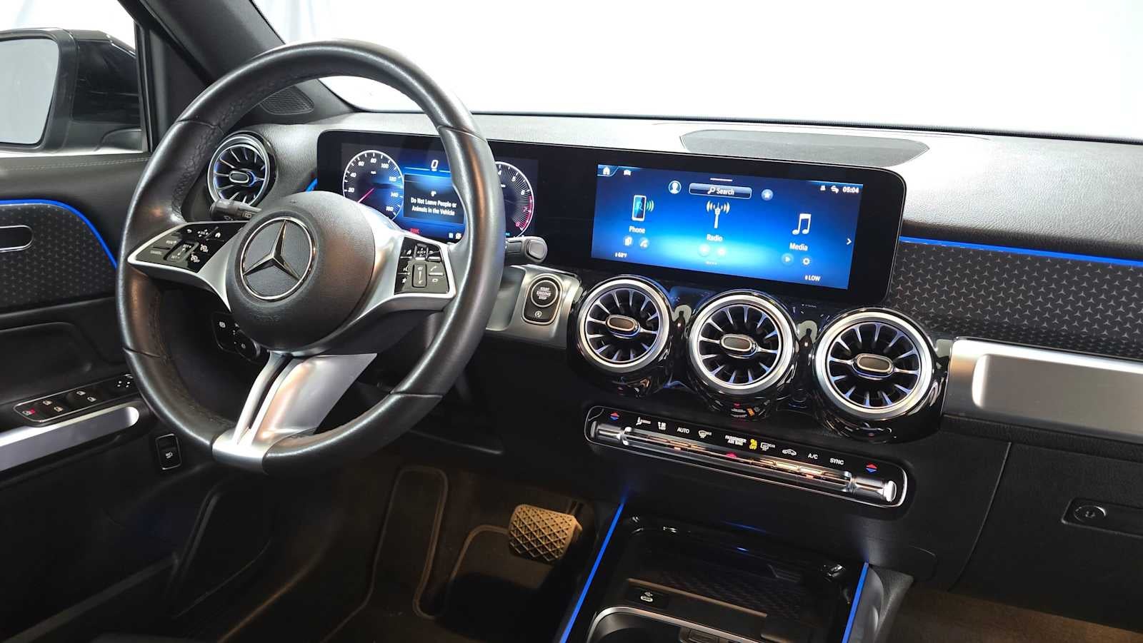 2025 Mercedes-Benz GLB 250 4MATIC® SUV