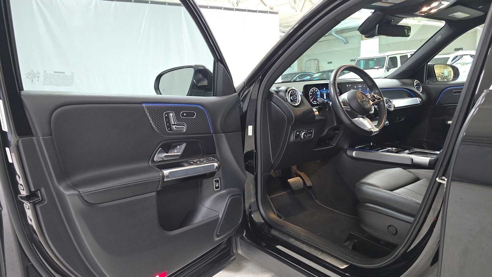2025 Mercedes-Benz GLB 250 4MATIC® SUV