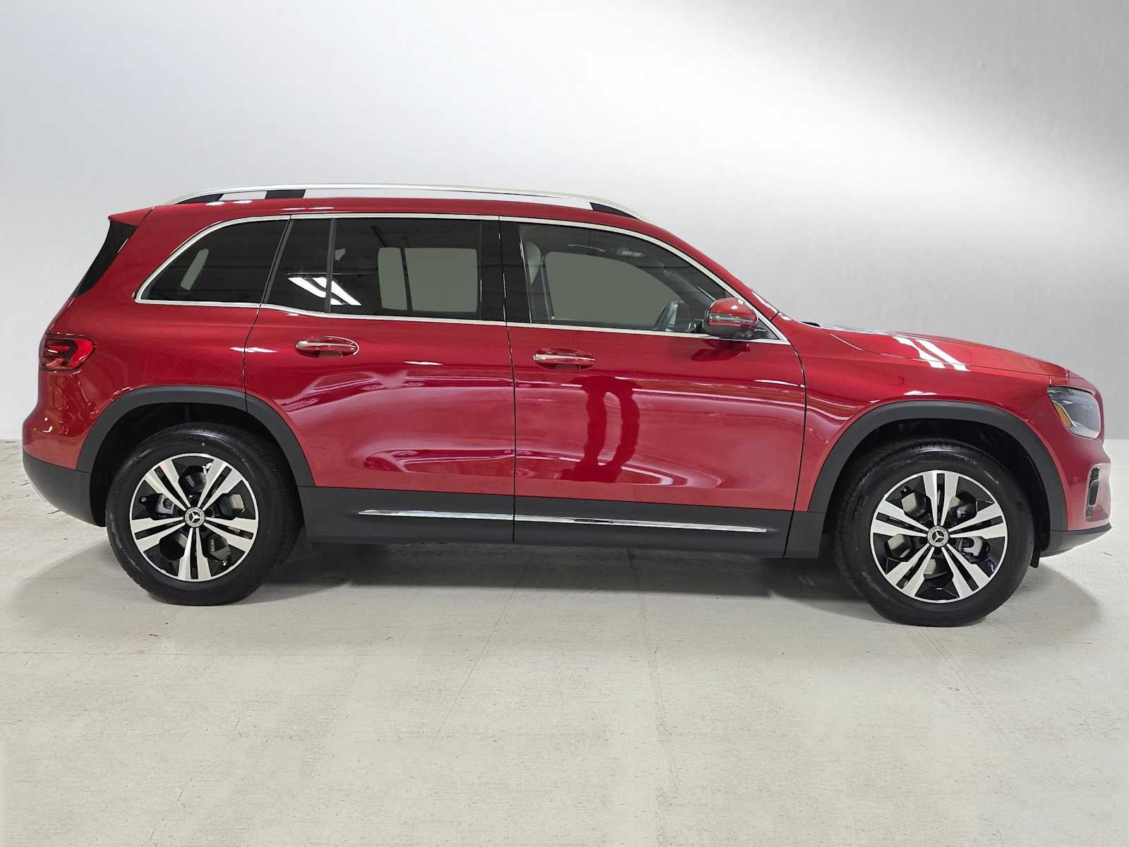 2026 Mercedes-Benz GLB 250 4MATIC® SUV