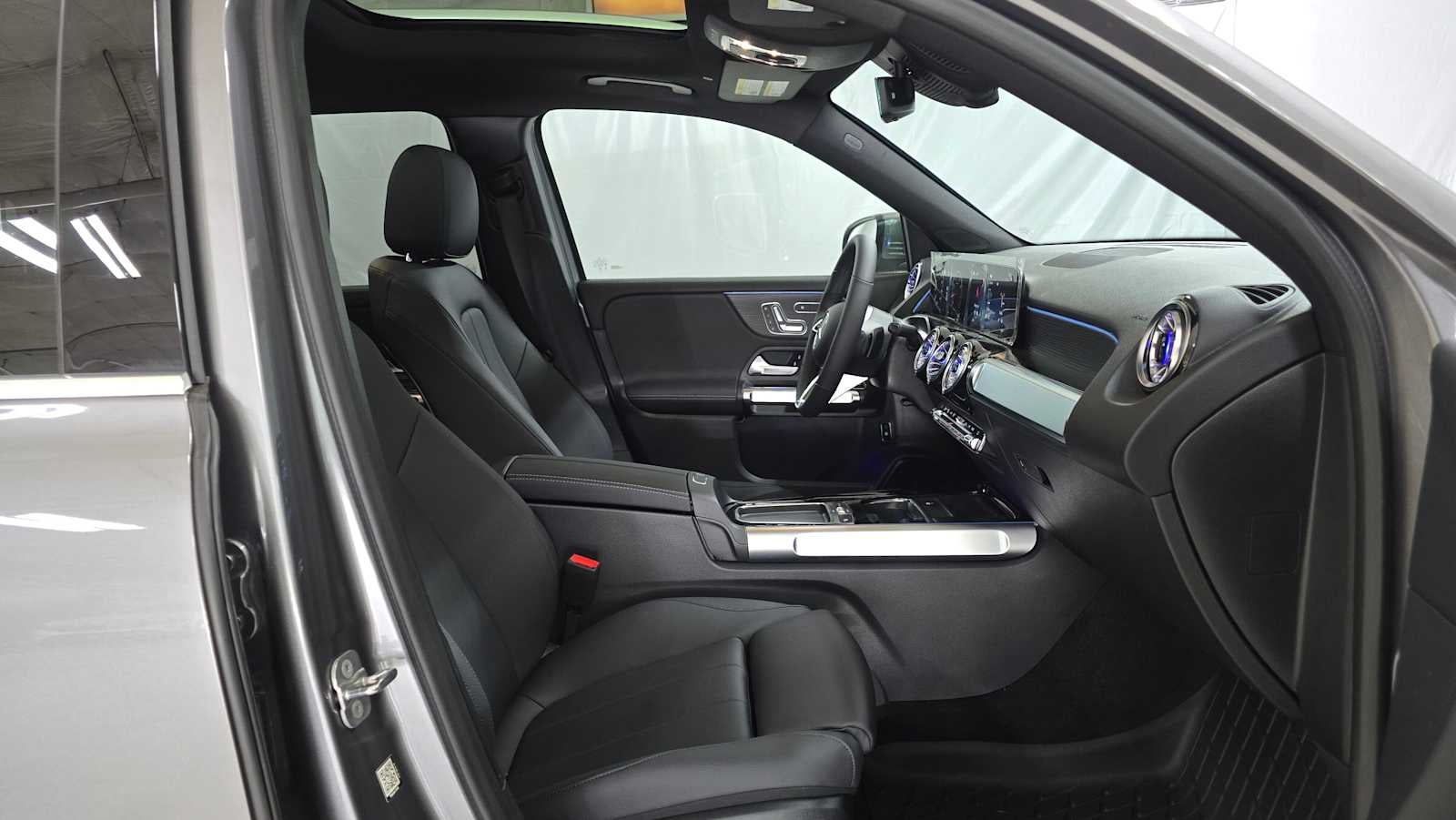 2026 Mercedes-Benz GLB 250 4MATIC® SUV
