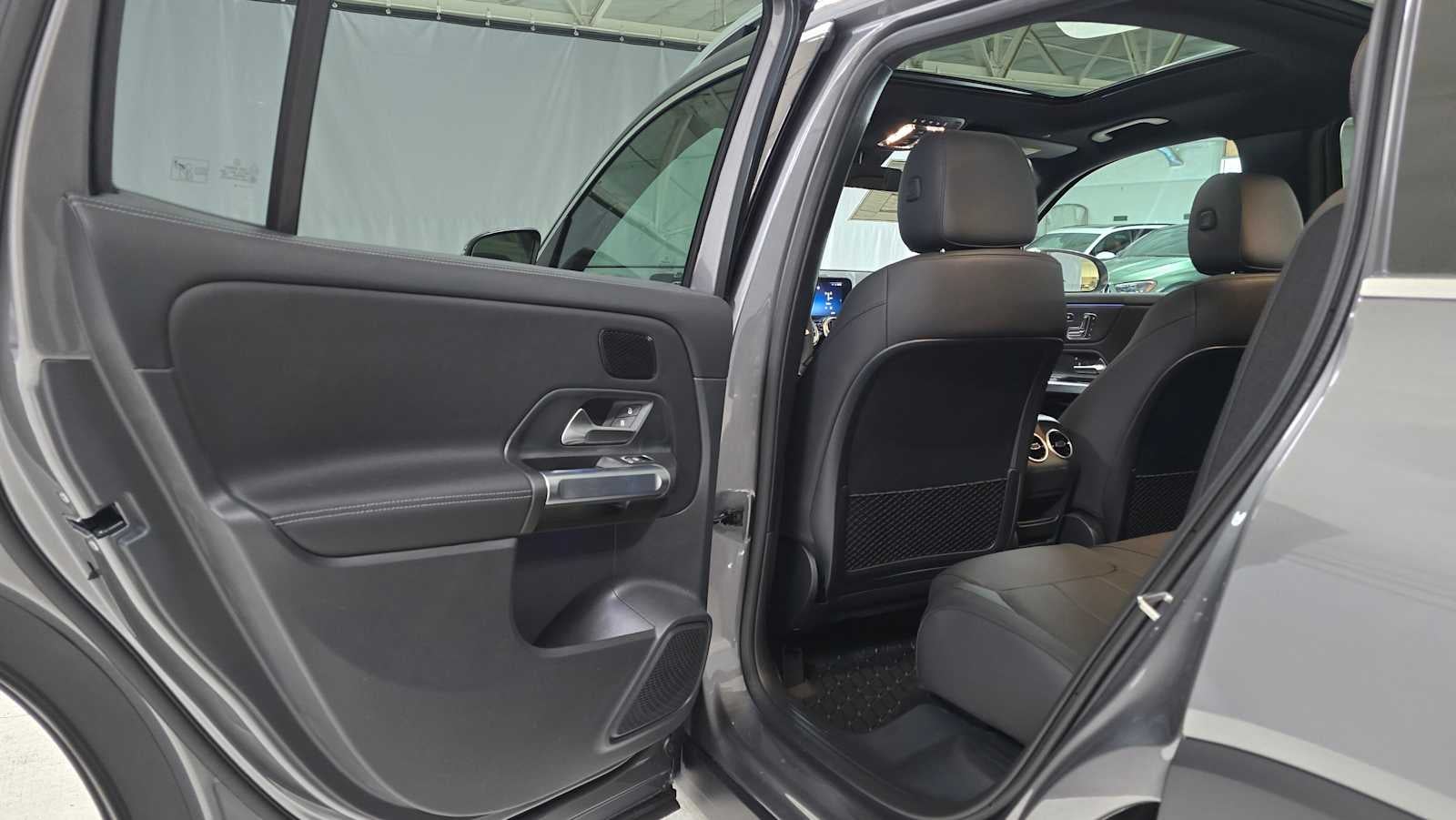 2026 Mercedes-Benz GLB 250 4MATIC® SUV
