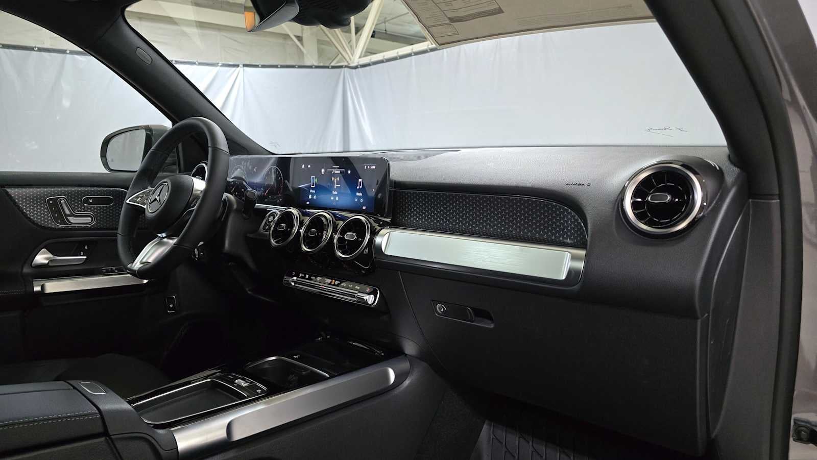 2026 Mercedes-Benz GLB 250 GLB 250