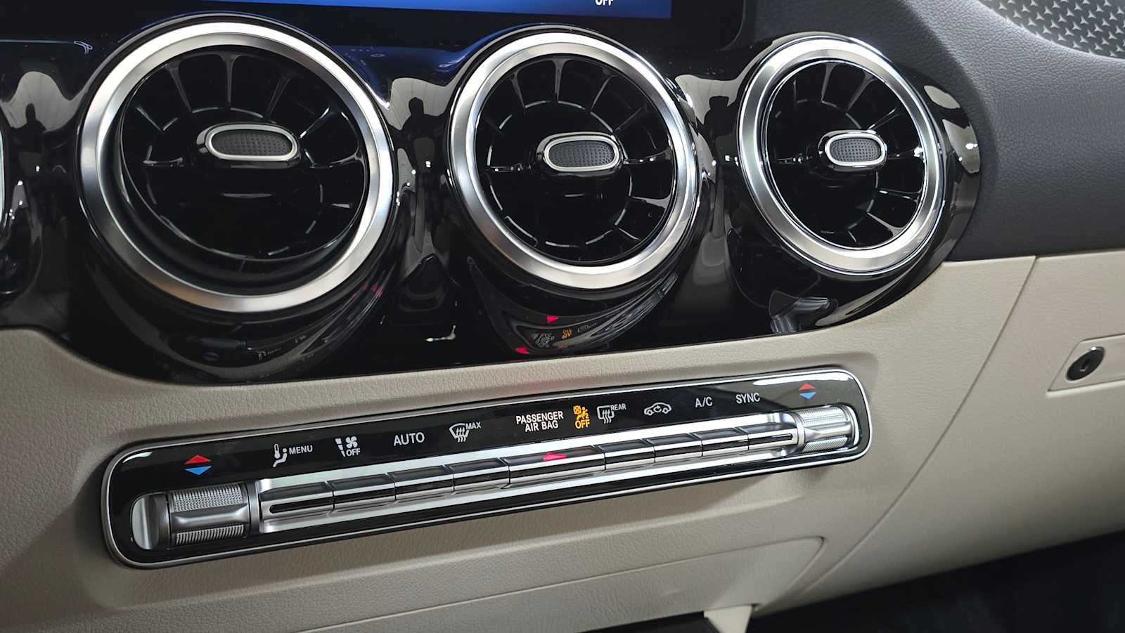 2026 Mercedes-Benz GLA 250 4MATIC® SUV