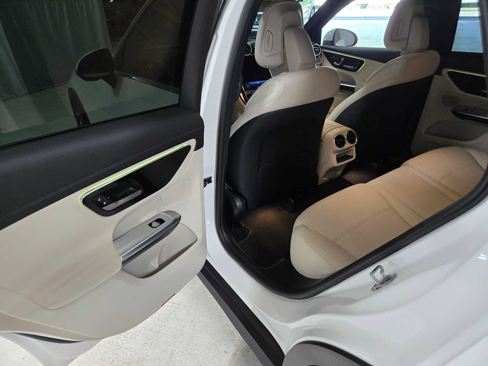 2023 Mercedes-Benz GLC 300 SUV