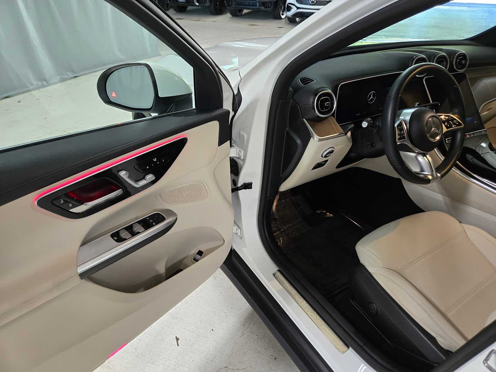 2023 Mercedes-Benz GLC 300 SUV