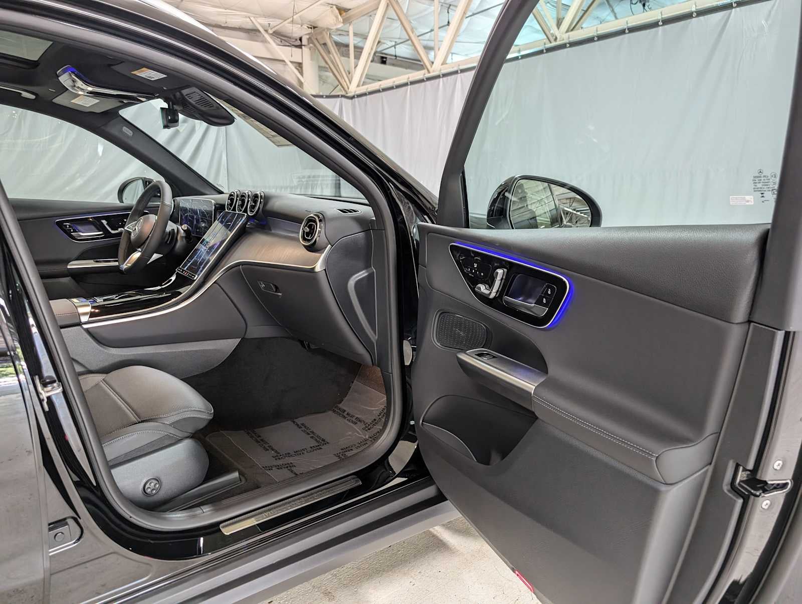 2025 Mercedes-Benz GLC GLC 300