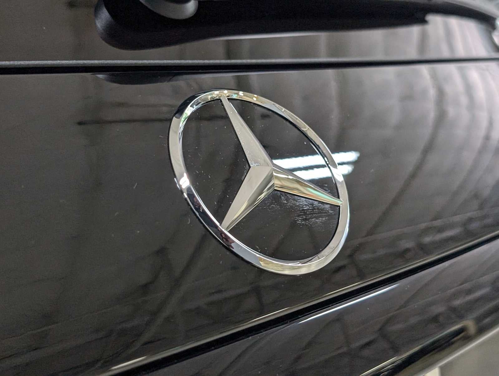 2025 Mercedes-Benz GLC GLC 300