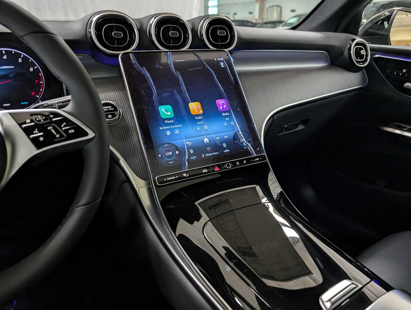 2025 Mercedes-Benz GLC GLC 300