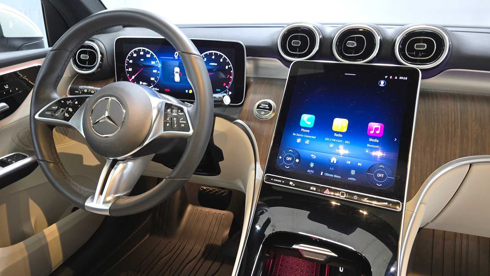 2026 Mercedes-Benz GLC 300 4MATIC® SUV