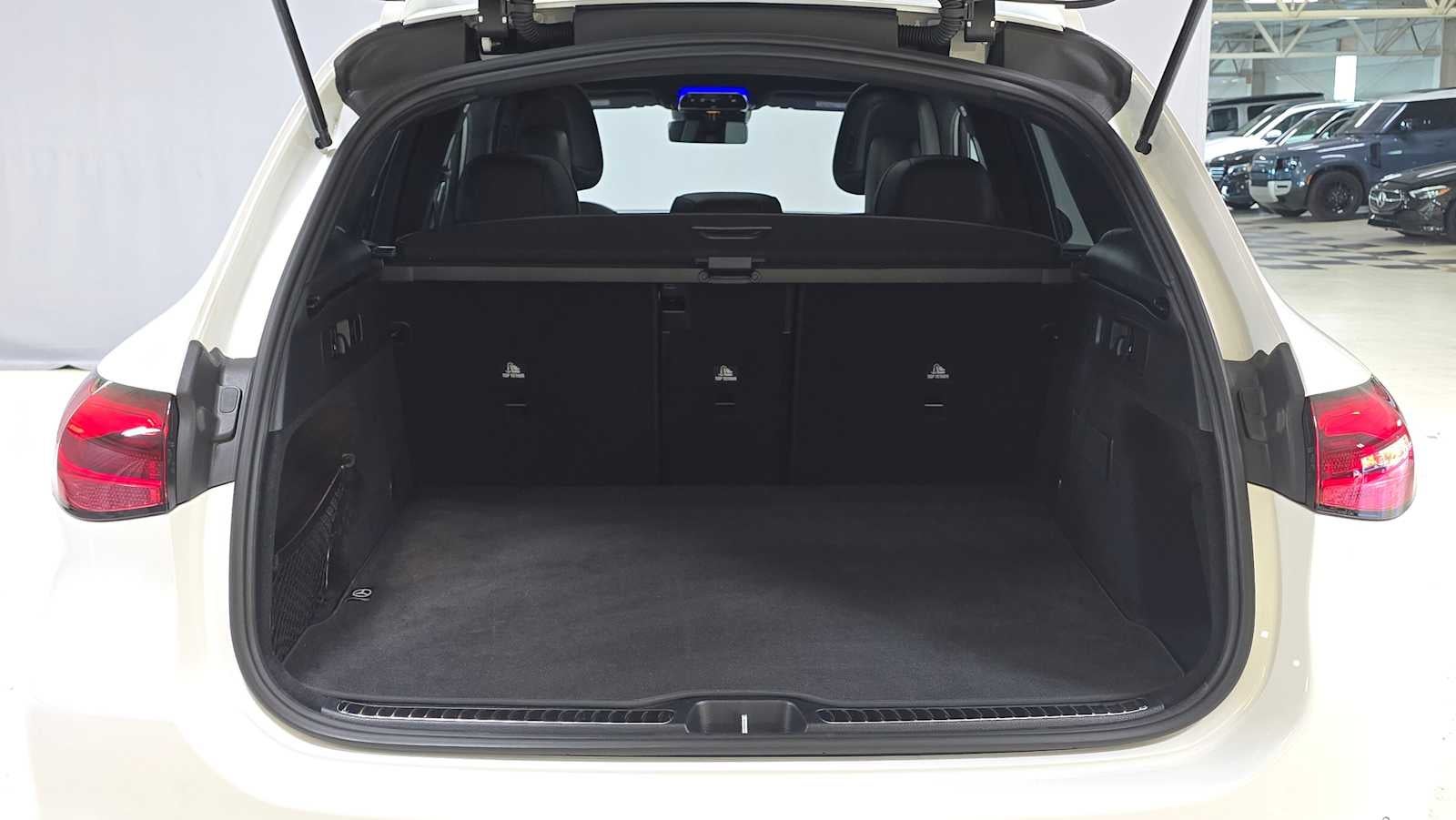 2025 Mercedes-Benz GLC GLC 300