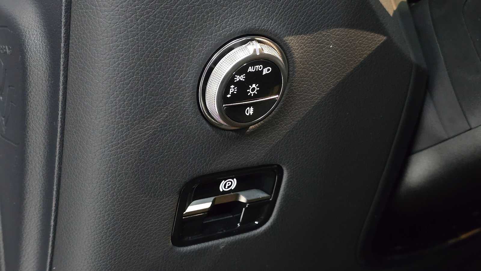 2026 Mercedes-Benz GLC 300 GLC 300