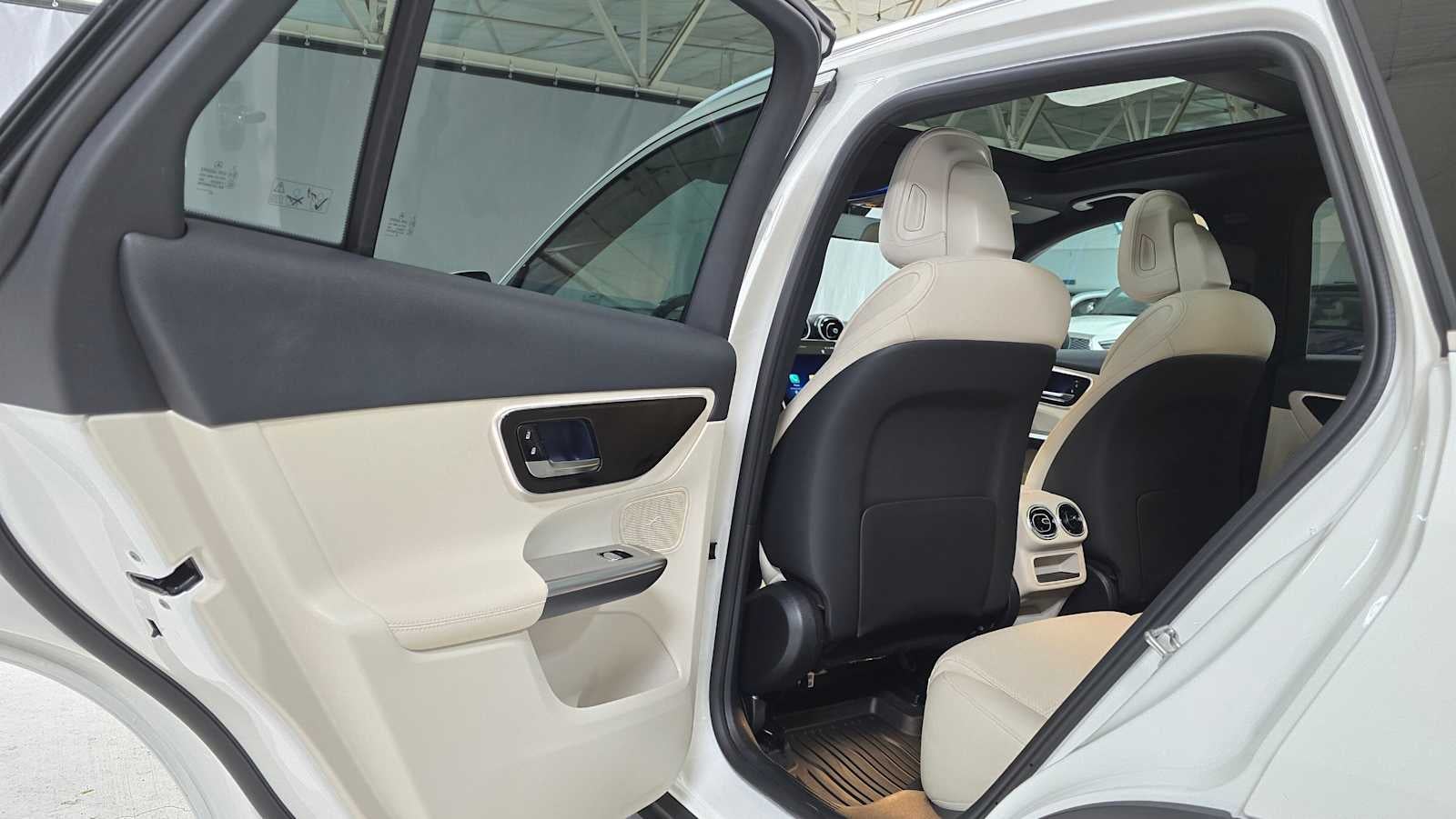 2026 Mercedes-Benz GLC 300 4MATIC® SUV