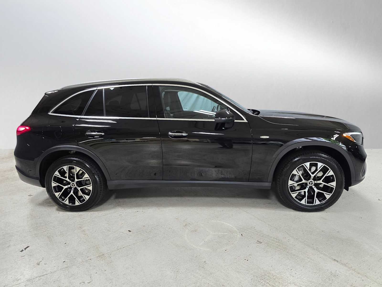 2025 Mercedes-Benz GLC 350e 4MATIC® SUV