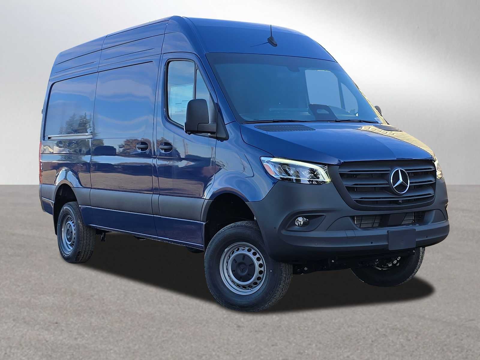 2026 Mercedes-Benz Sprinter 2500 Standard Roof I4 Diesel HO 144" AWD
