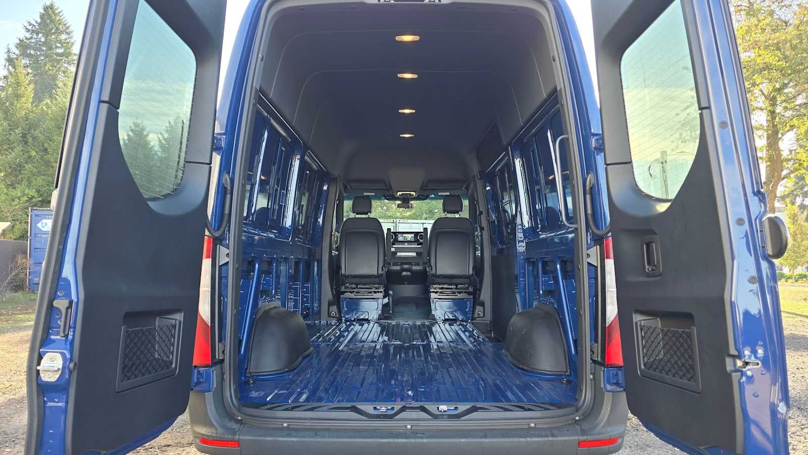 2026 Mercedes-Benz Sprinter 2500 Standard Roof I4 Diesel HO 144" AWD