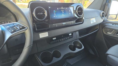 2026 Mercedes-Benz Sprinter 2500 Standard Roof I4 Diesel HO 144" AWD