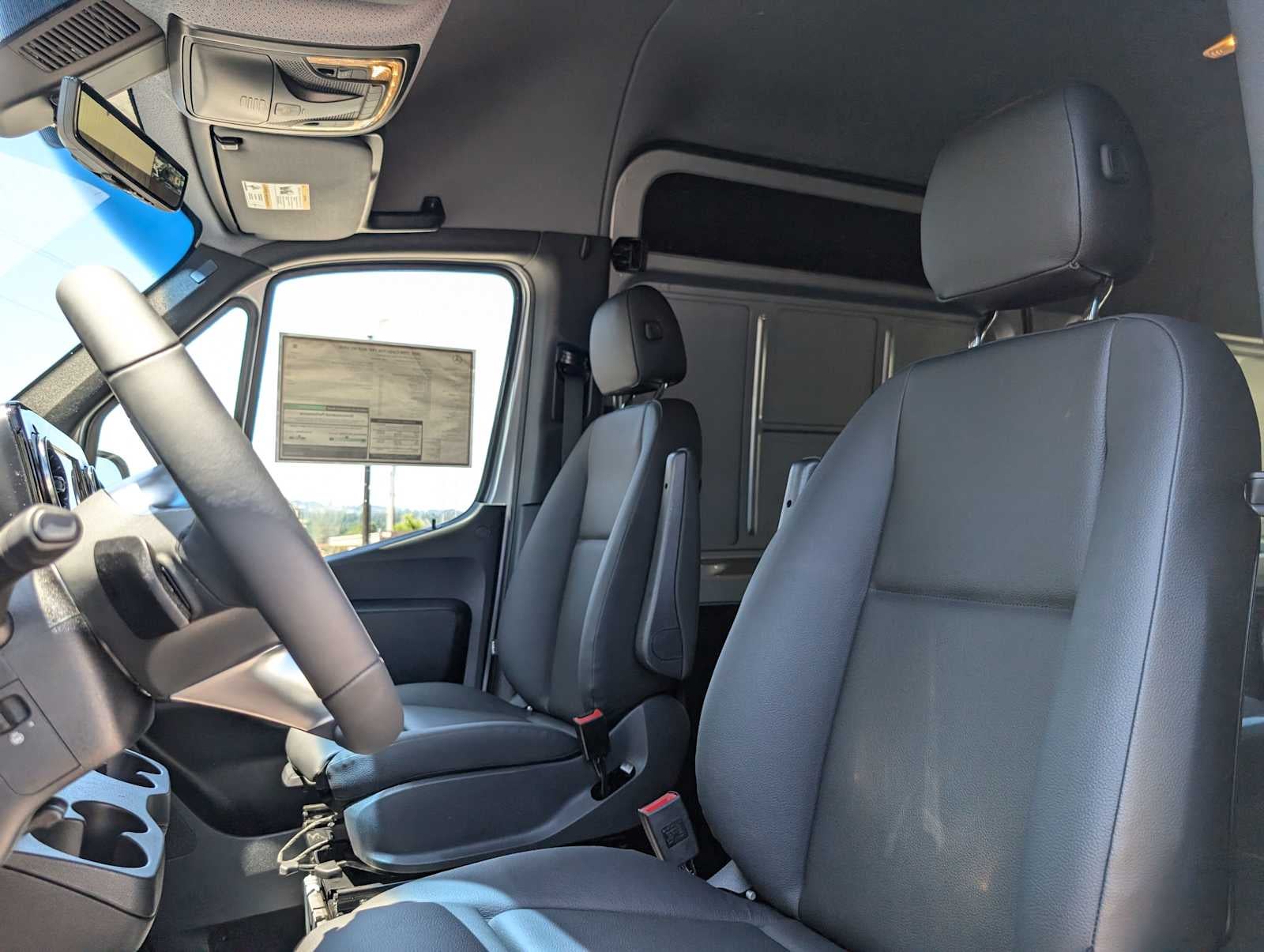 2025 Mercedes-Benz Sprinter 2500 Standard Roof I4 Diesel HO 144" AWD