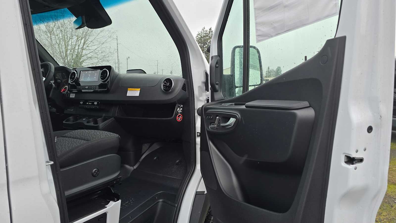 2026 Mercedes-Benz Sprinter 3500XD High Roof I4 Diesel HO 170" AWD
