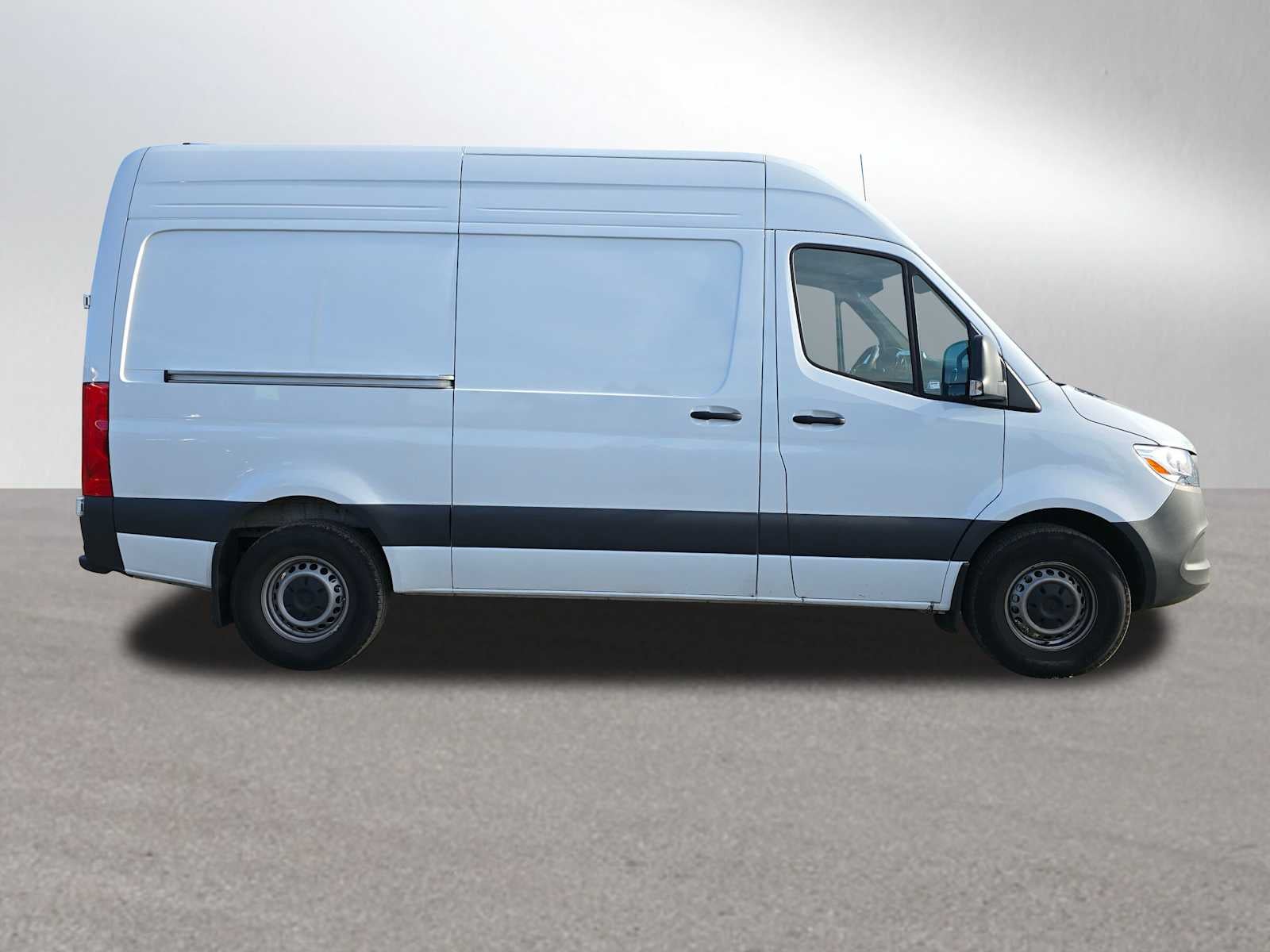 2025 Mercedes-Benz Sprinter 2500 Standard Roof I4 Diesel 144" RWD
