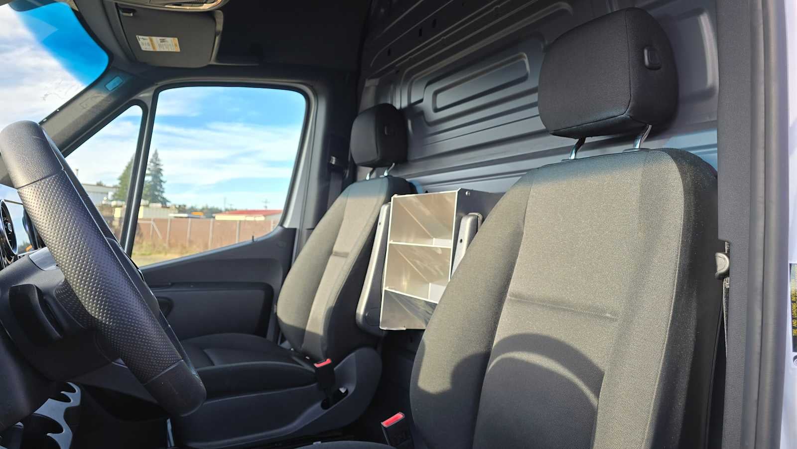 2025 Mercedes-Benz Sprinter 2500 Standard Roof I4 Diesel 144" RWD
