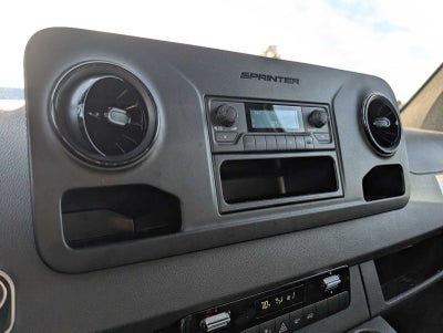 2025 Mercedes-Benz Sprinter 2500 Standard Roof I4 Diesel 144" RWD
