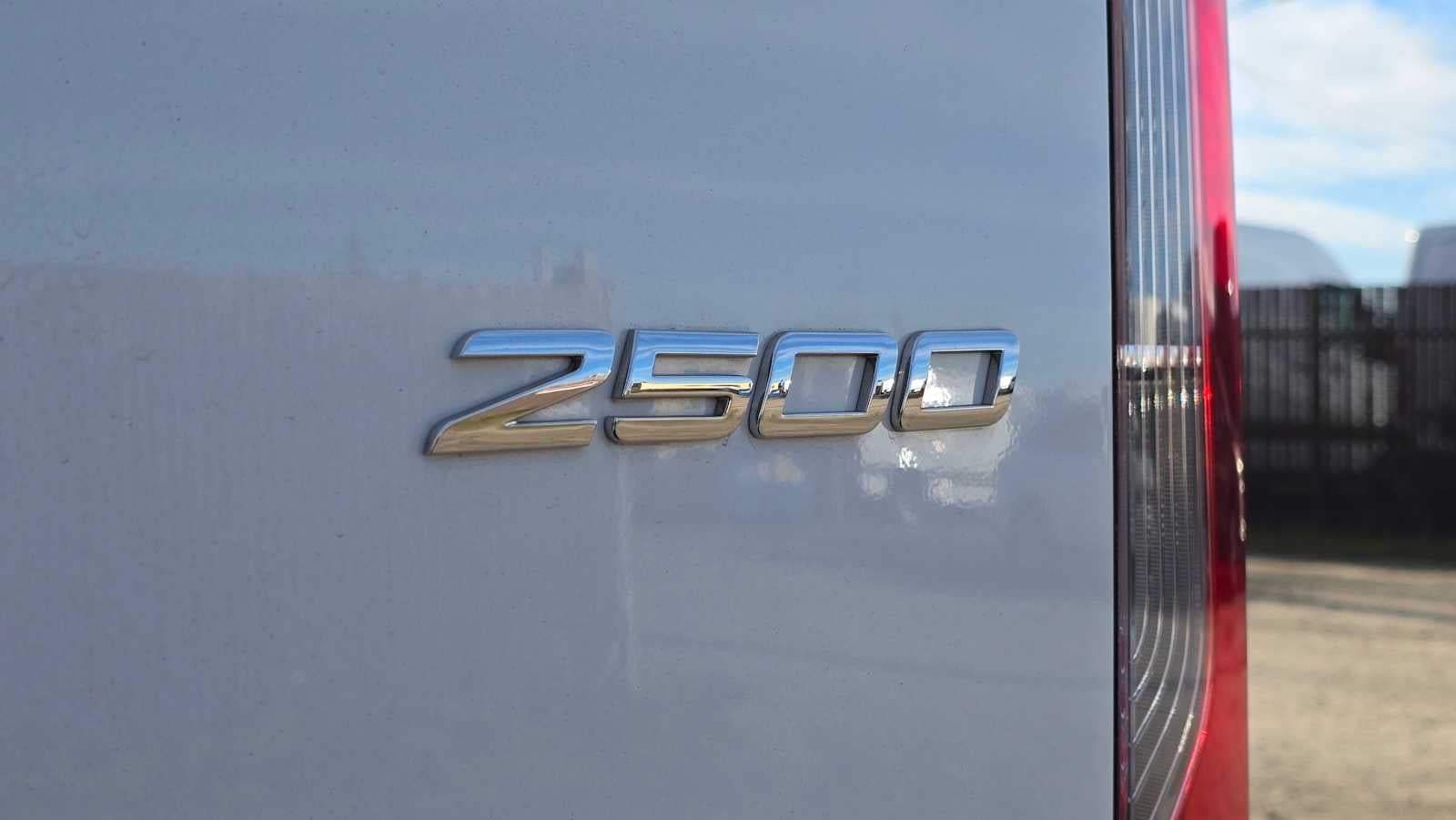 2025 Mercedes-Benz Sprinter 2500 Standard Roof I4 Diesel 144" RWD
