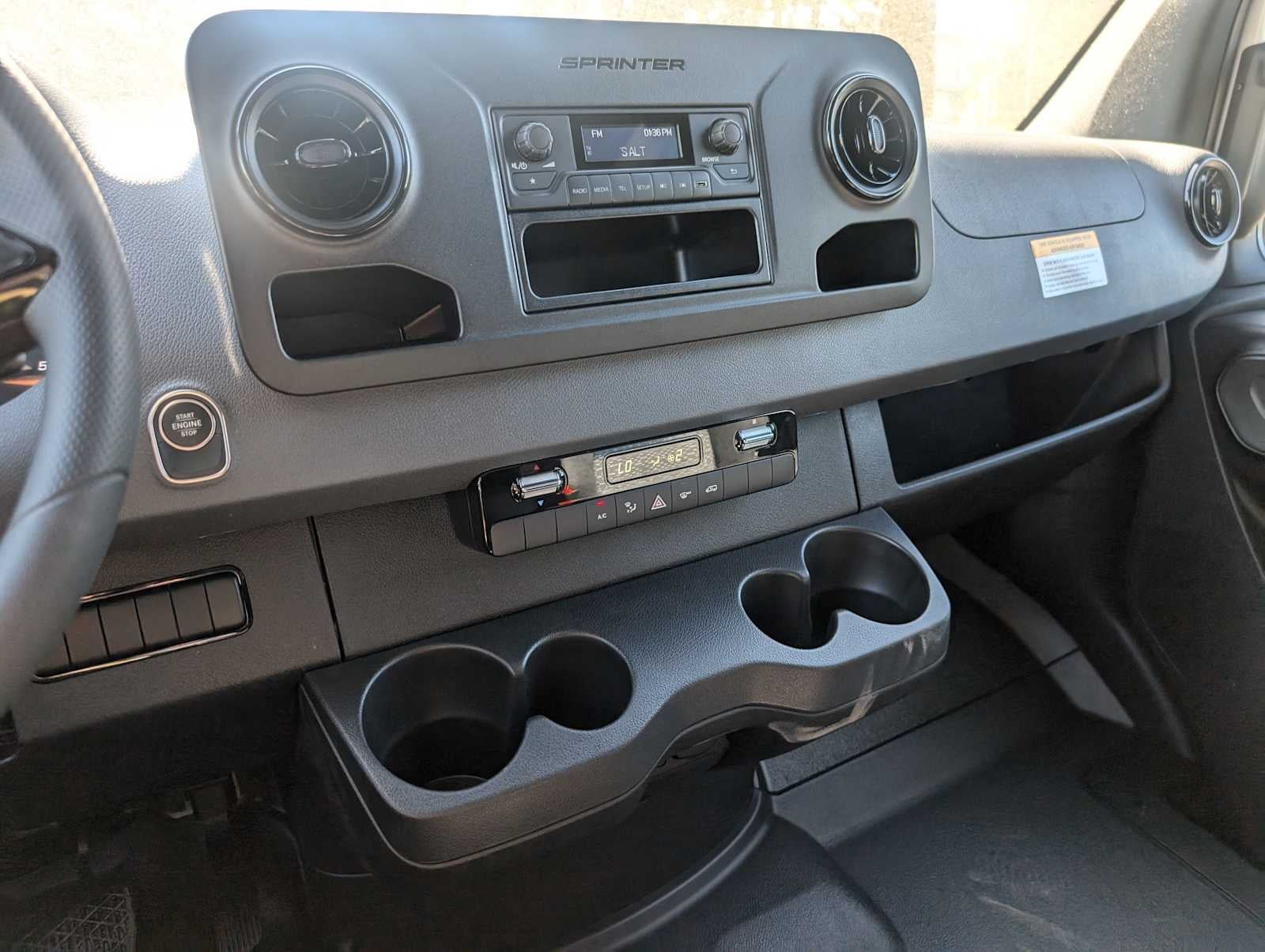 2025 Mercedes-Benz Sprinter 2500 Standard Roof I4 Diesel 144" RWD