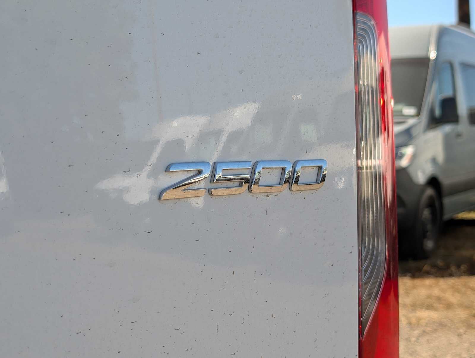 2025 Mercedes-Benz Sprinter 2500 Standard Roof I4 Diesel 144" RWD