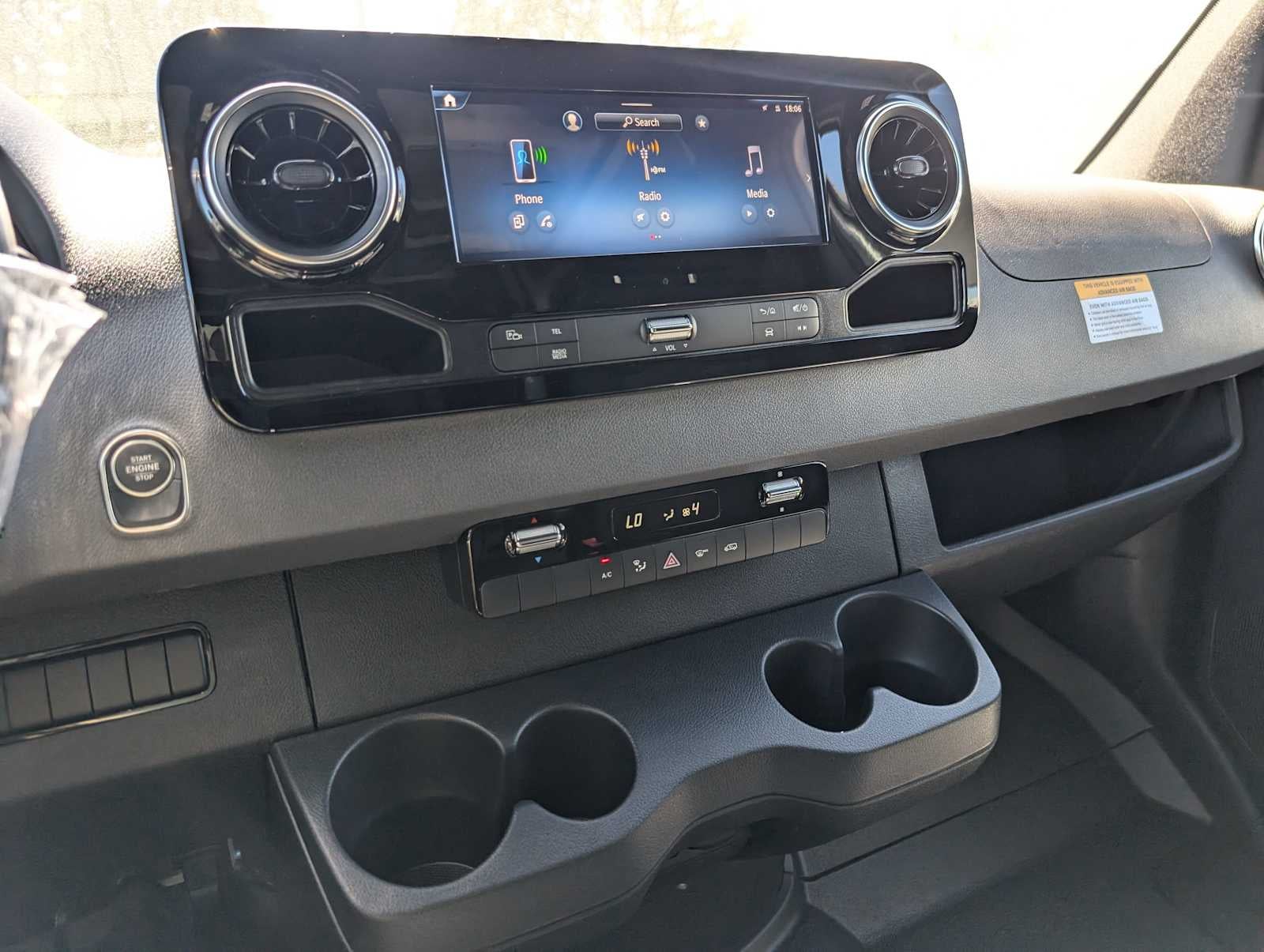 2025 Mercedes-Benz Sprinter 2500 Standard Roof I4 Diesel 144" RWD