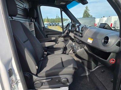 2025 Mercedes-Benz Sprinter 2500 Standard Roof I4 Diesel 144" RWD