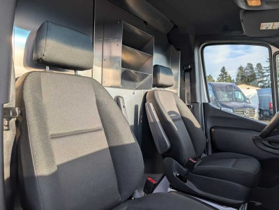 2025 Mercedes-Benz Sprinter 2500 Standard Roof I4 Diesel 144" RWD