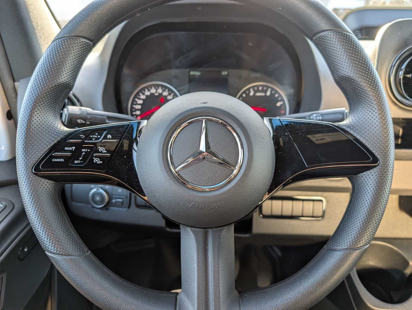 2025 Mercedes-Benz Sprinter 2500 Standard Roof I4 Diesel 144" RWD