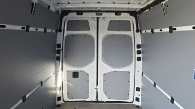 2025 Mercedes-Benz Sprinter 2500 Standard Roof I4 Diesel 144" RWD