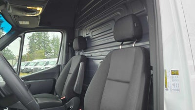 2025 Mercedes-Benz Sprinter 2500 Standard Roof I4 Diesel 144" RWD