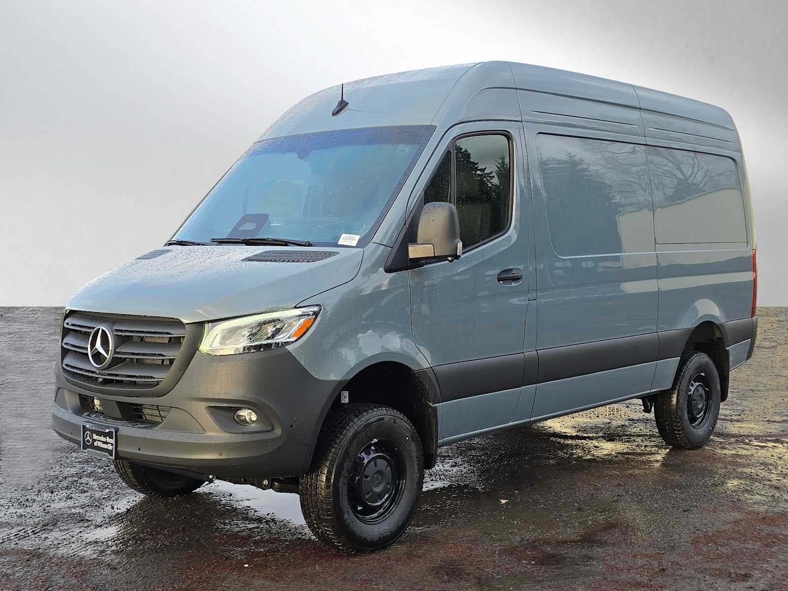 2026 Mercedes-Benz Sprinter 2500 Standard Roof I4 Diesel HO 144" AWD