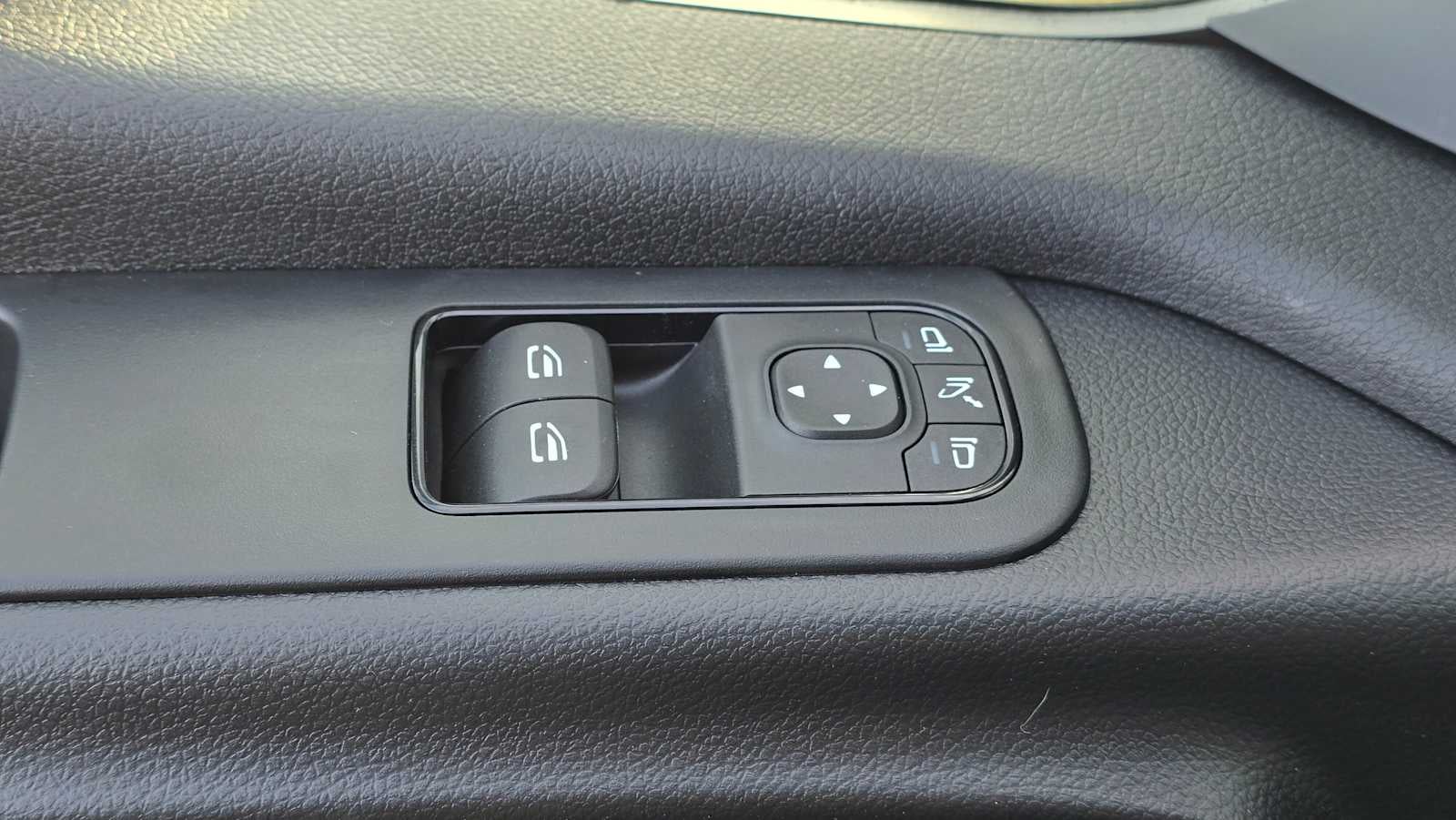 2026 Mercedes-Benz Sprinter 2500 Standard Roof I4 Diesel HO 144" AWD