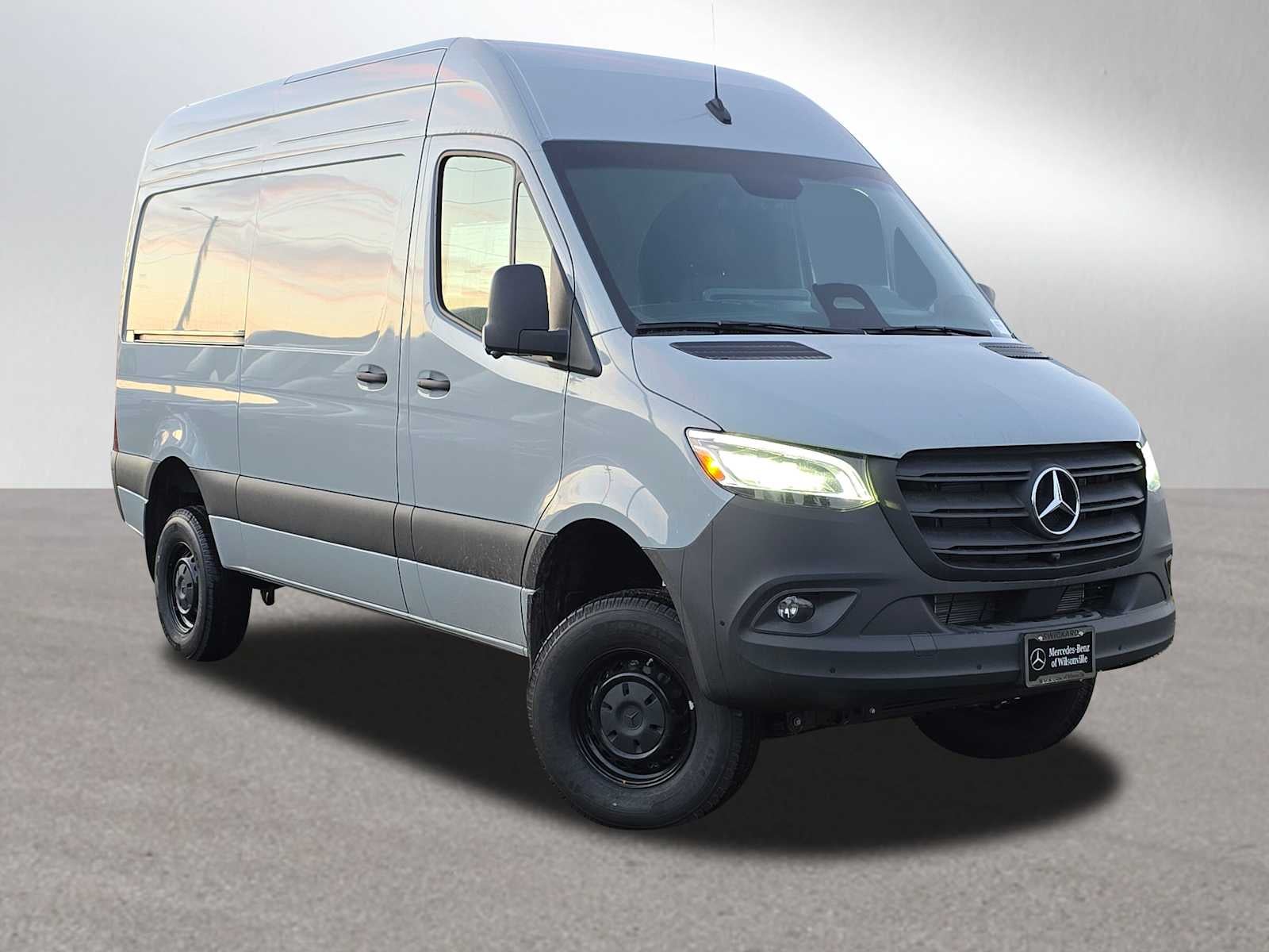2026 Mercedes-Benz Sprinter 2500 Standard Roof I4 Diesel HO 144" AWD