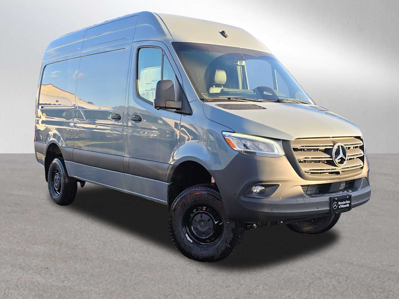 2026 Mercedes-Benz Sprinter 2500 Standard Roof I4 Diesel HO 144" AWD