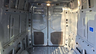 2026 Mercedes-Benz Sprinter 2500 Standard Roof I4 Diesel HO 144" AWD
