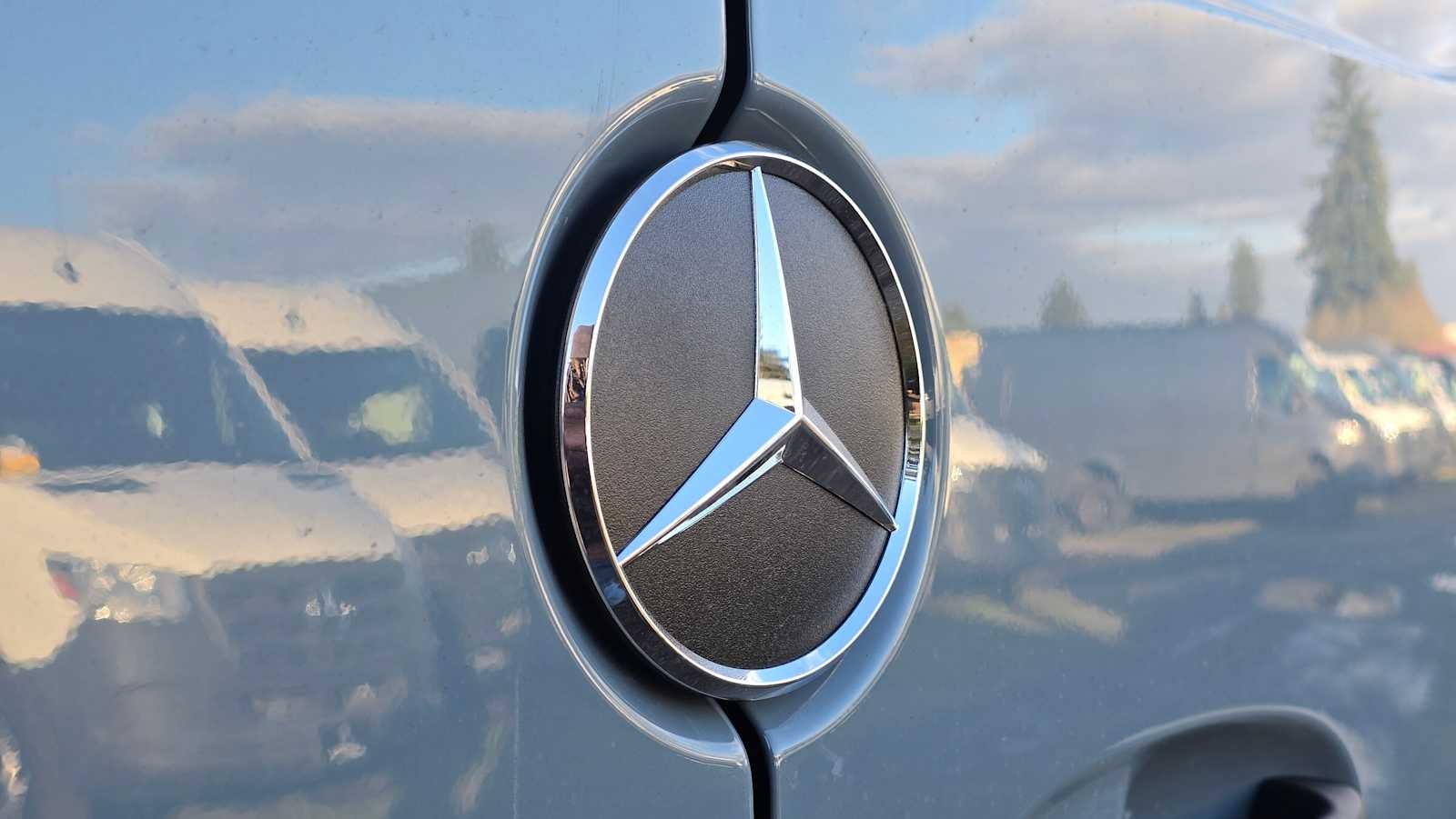 2026 Mercedes-Benz Sprinter 2500 Standard Roof I4 Diesel HO 144" AWD